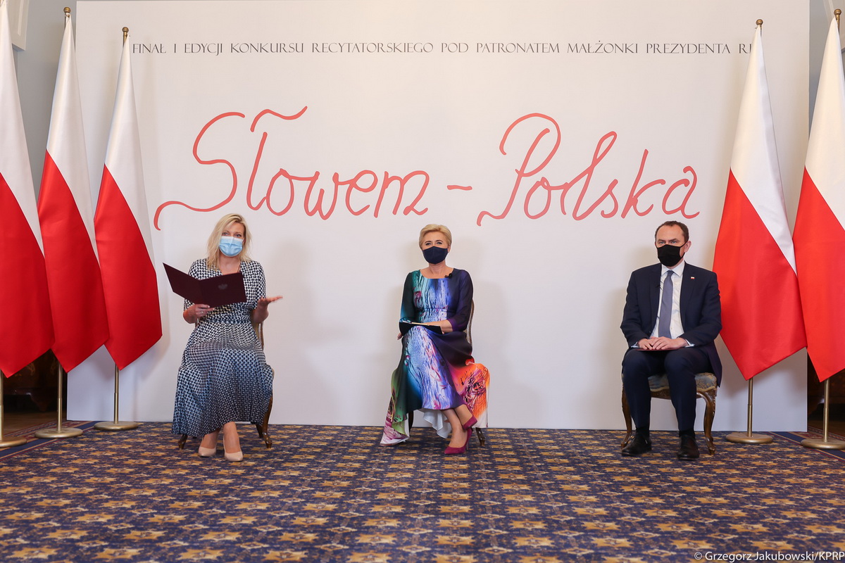 Фінал конкурсу „Словом – Польща” за нагороду дружини президента Польщі