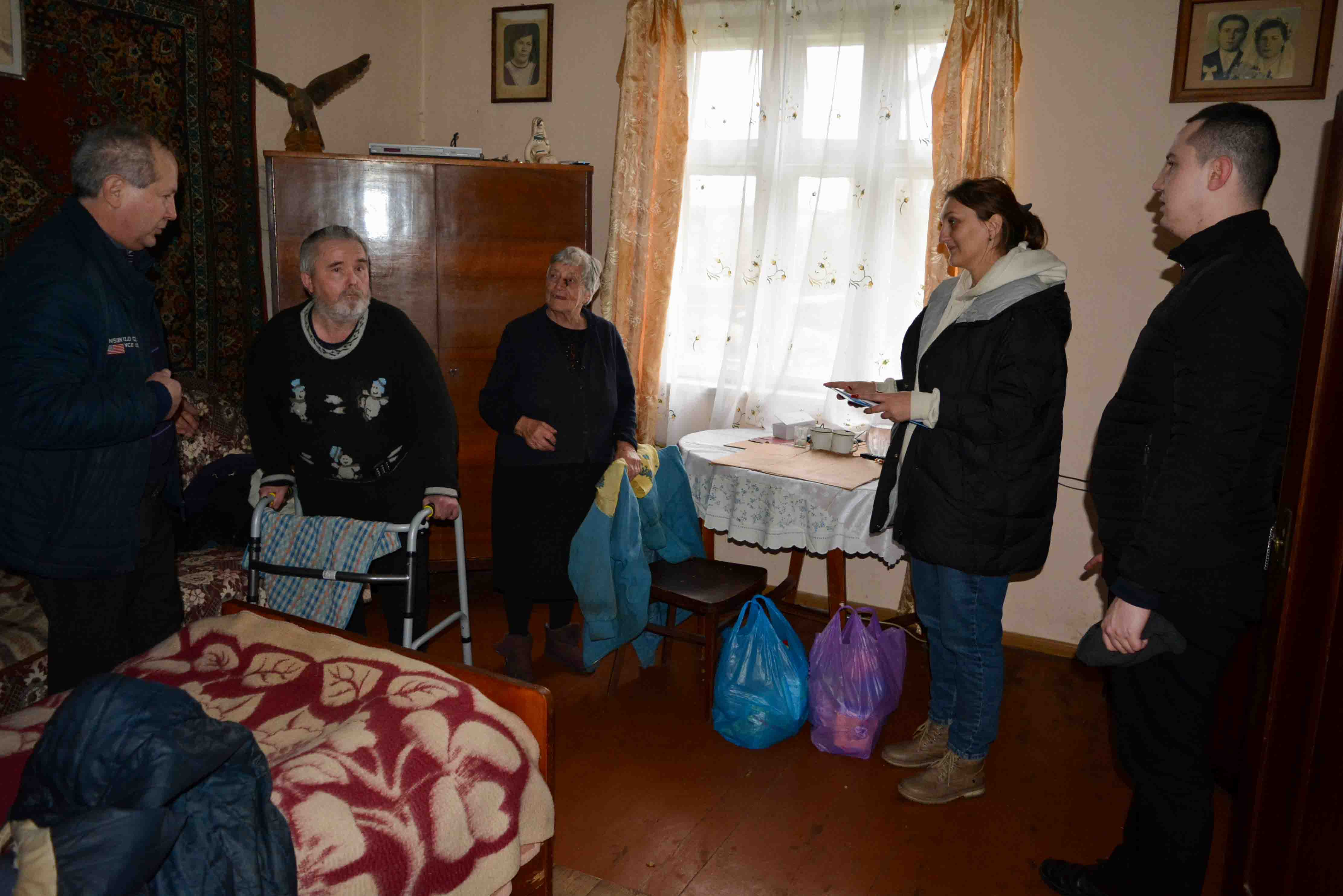 Pomoc w postaci żywności i leków seniorom w Iwano-Frankiwsku i obwodzie