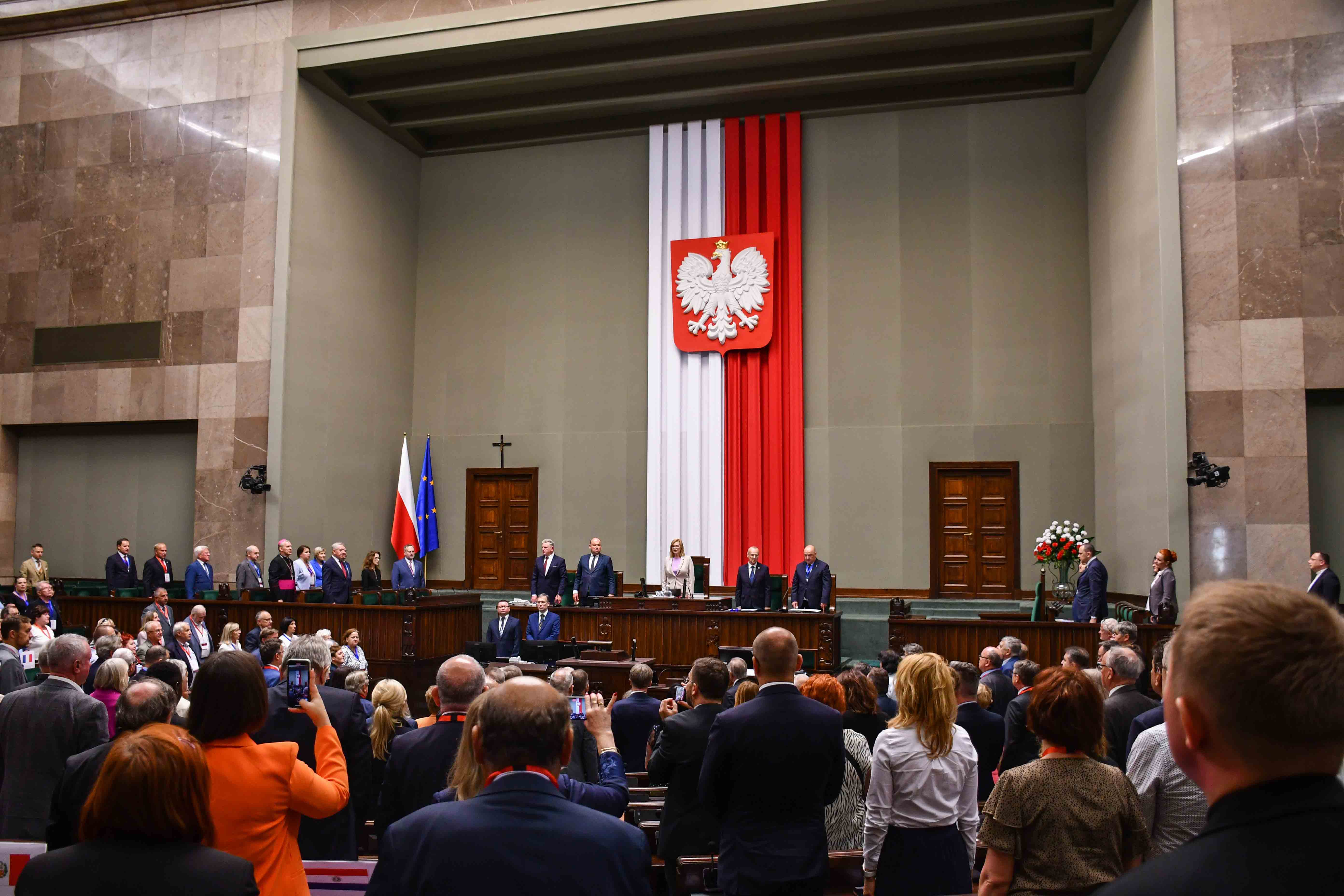 У Варшаві триває VI Всесвітній з’їзд полонії та поляків з закордону
