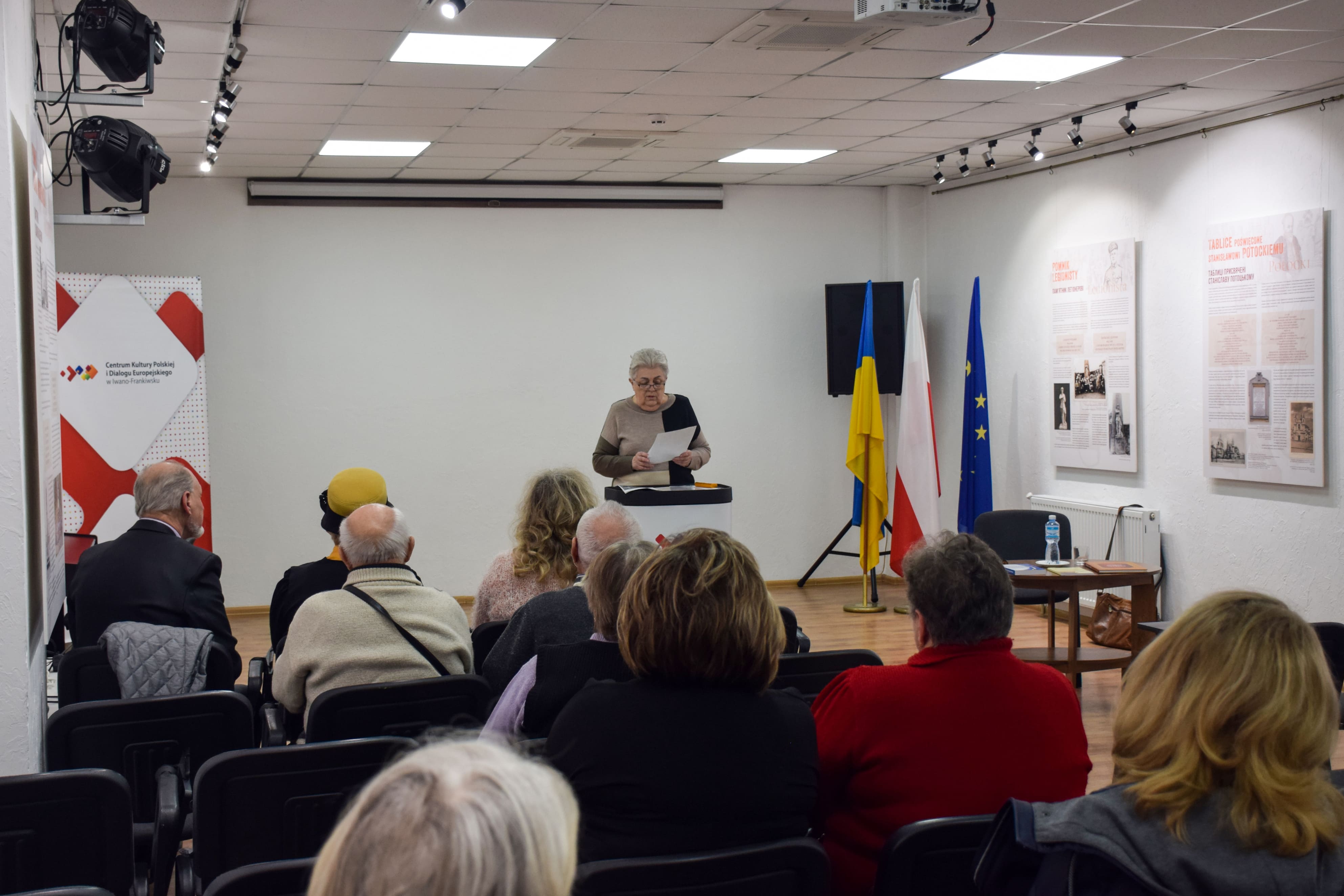 Spotkanie Towarzystwa Kultury Polskiej im. Karpińskiego w Międzynarodowym Dniu Języka Ojczystego